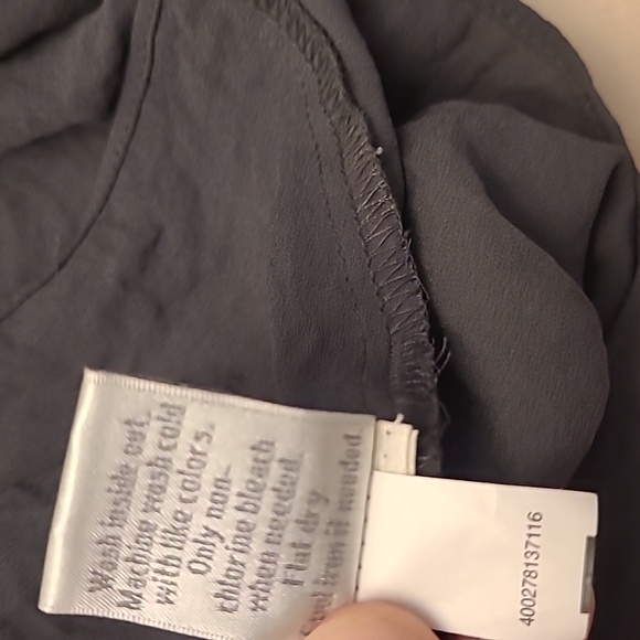 EUC Lauren Conrad Charcoal Grey Peasent Blouse with Builtn Camisole - Picture 9 of 15